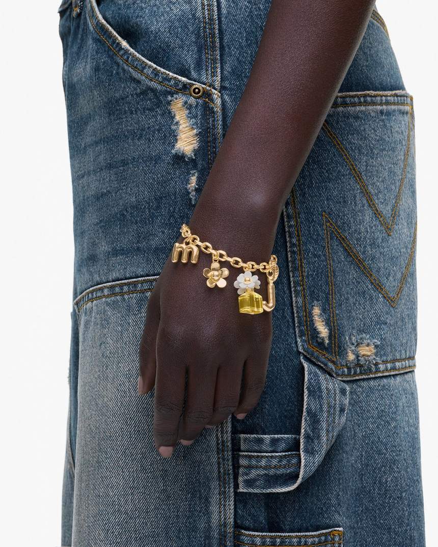 armband met madeliefjesbedel