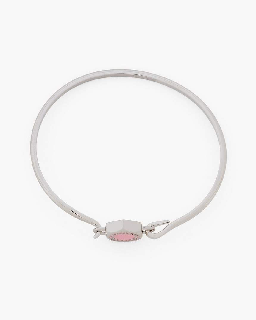 de armband met boutscharnier