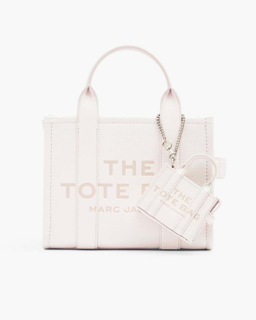 de nano tote bag charm
