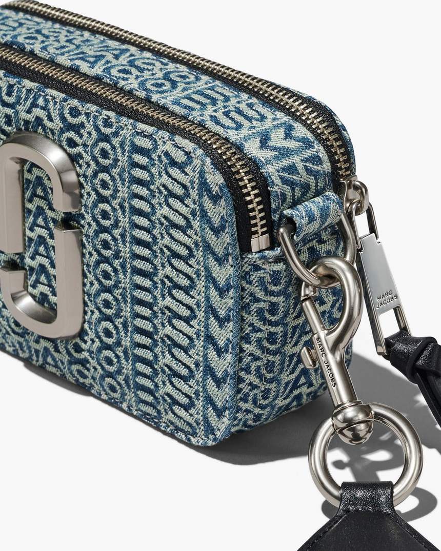 de gewassen monogram denim snapshot