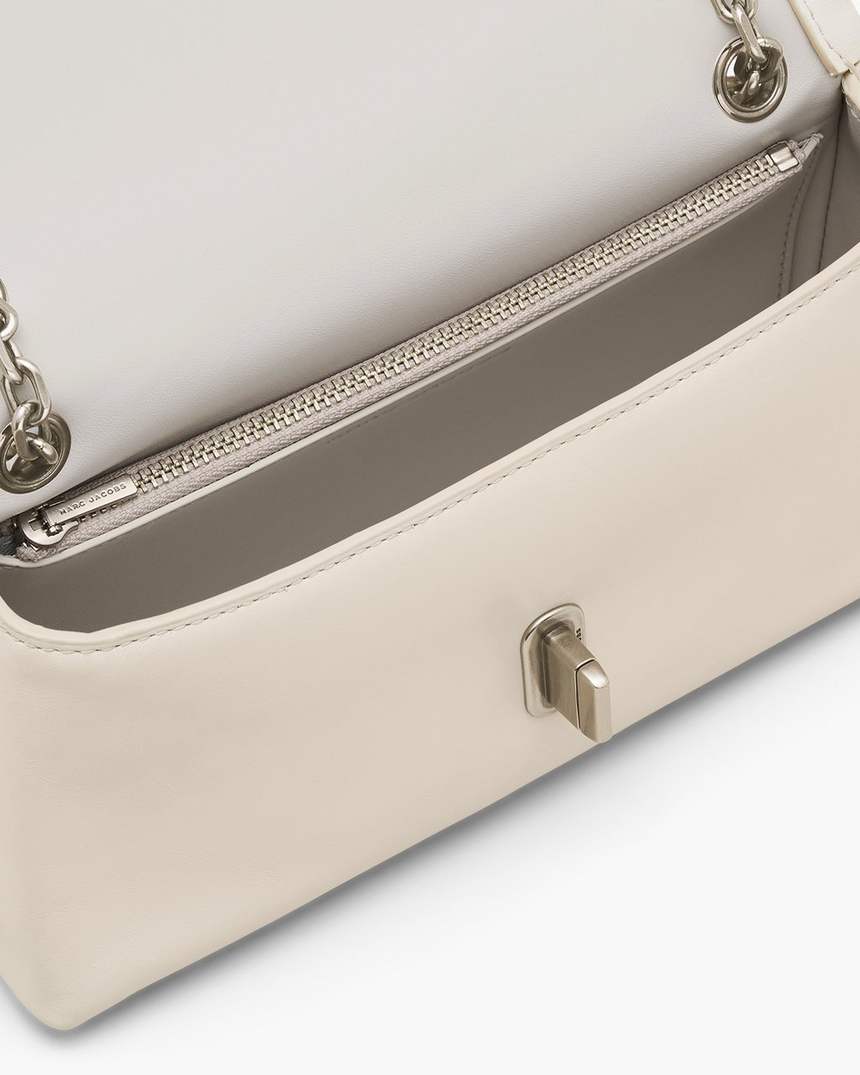 de mini-tas met dubbele ketting