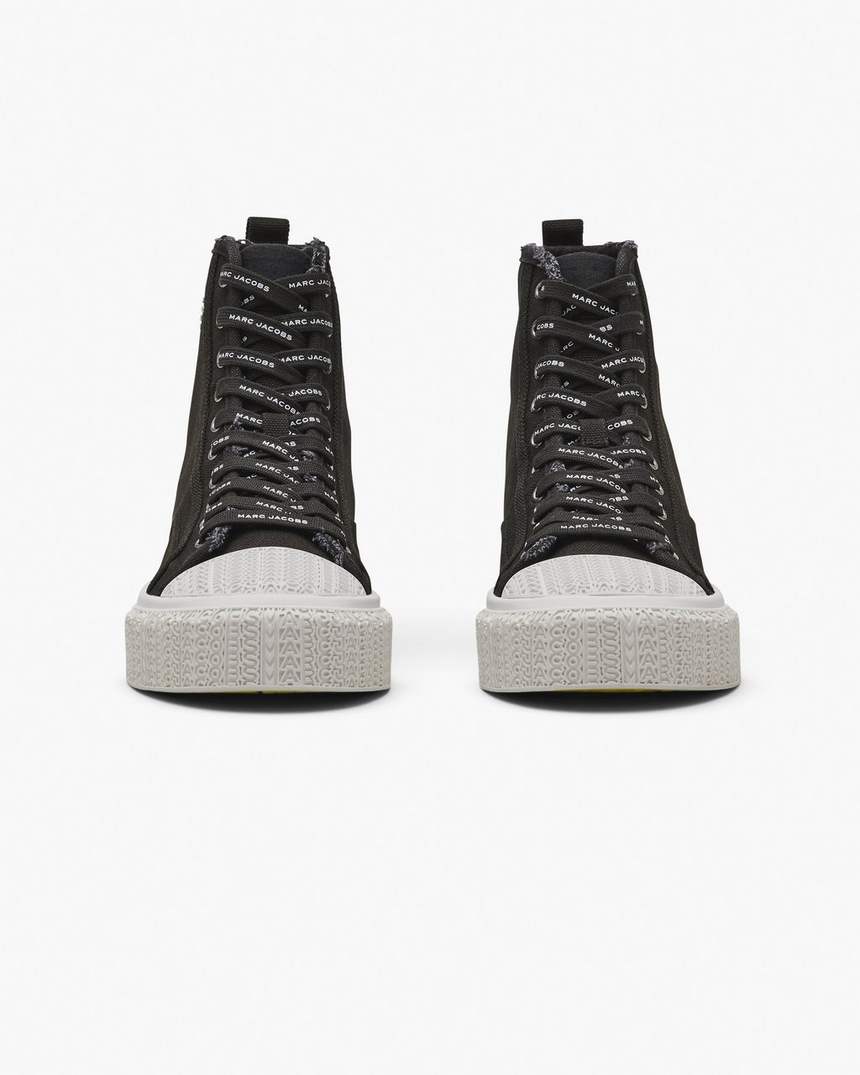 de hoge sneaker