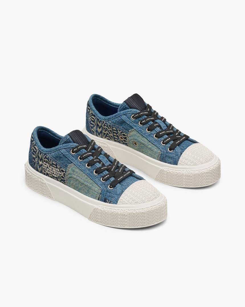 de gedeconstrueerde denim sneaker