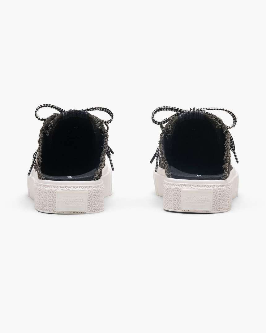 de sneaker-mule