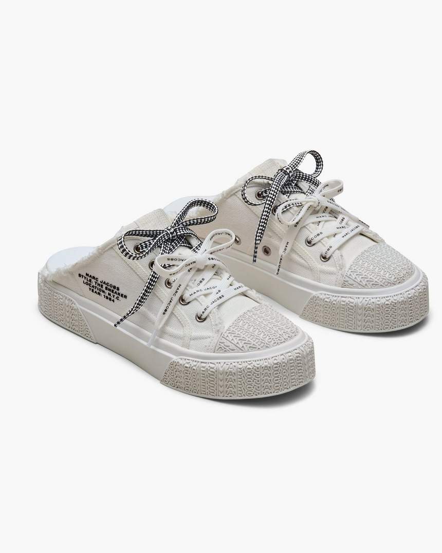 de sneaker-mule