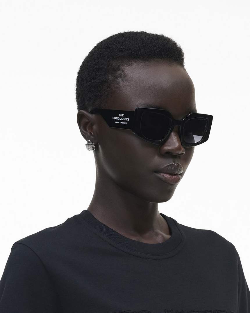 de vierkante cat-eye zonnebril