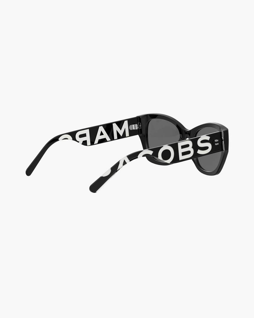 de bold logo square cat eye zonnebril
