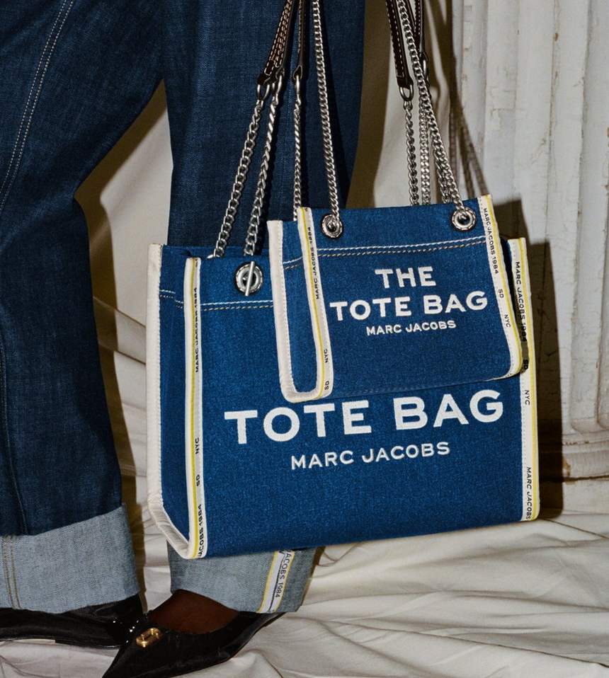 de denim chain medium tote bag