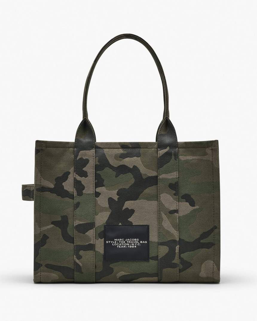 de grote draagtas met camouflagejacquardprint