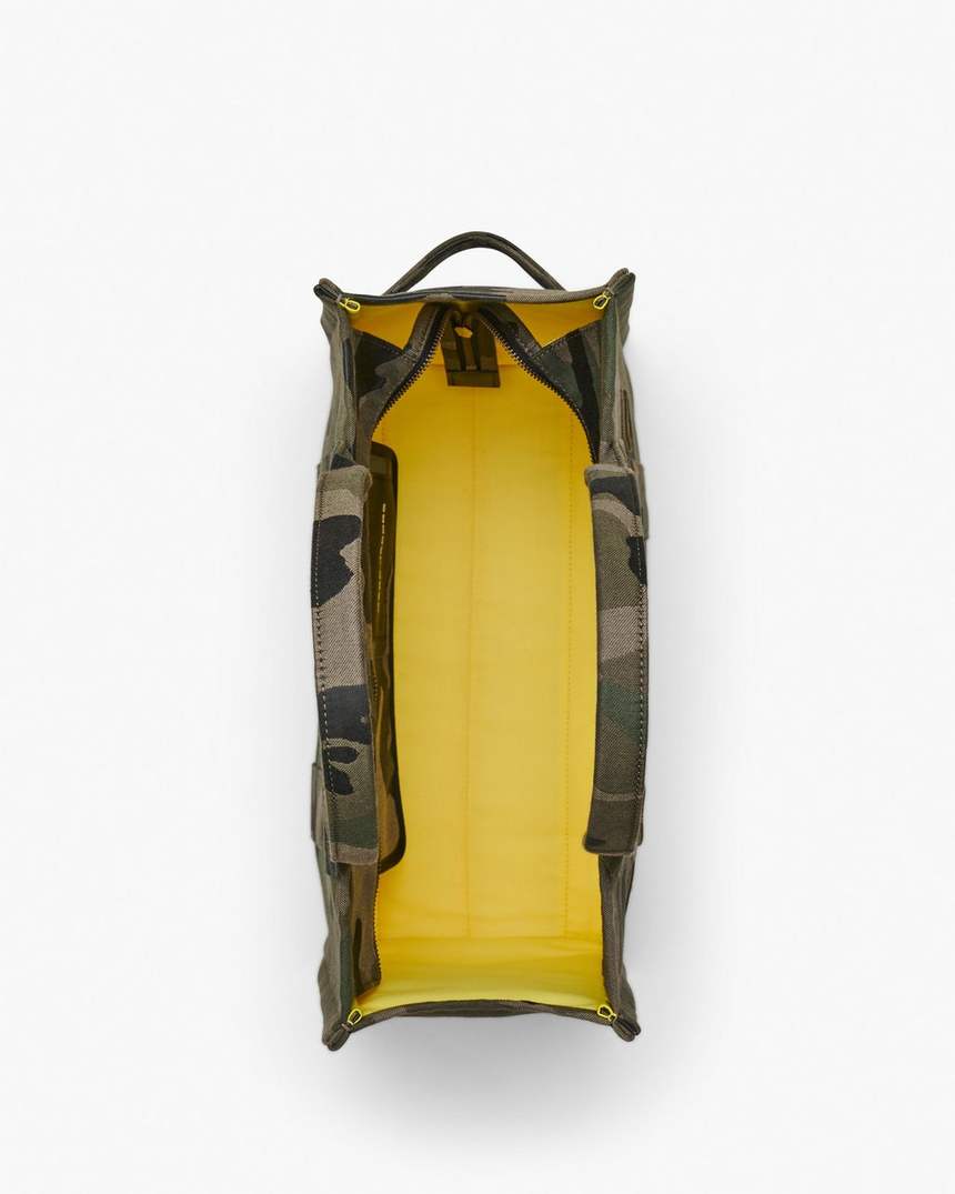 de grote draagtas met camouflagejacquardprint