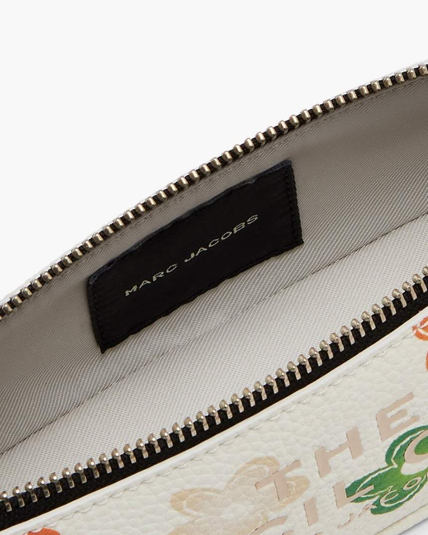 het etui met wilde madeliefjes